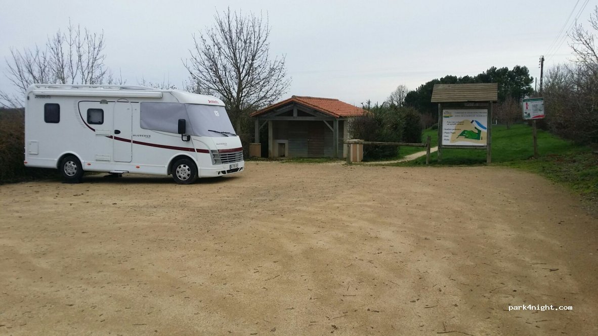 (85320) Château-Guibert - 24 Bellenoue — foto