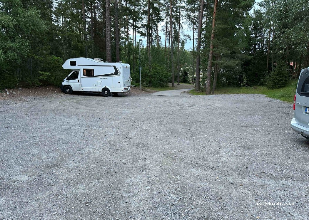 (616 34) Åby - 1 Skidvägen — foto 2