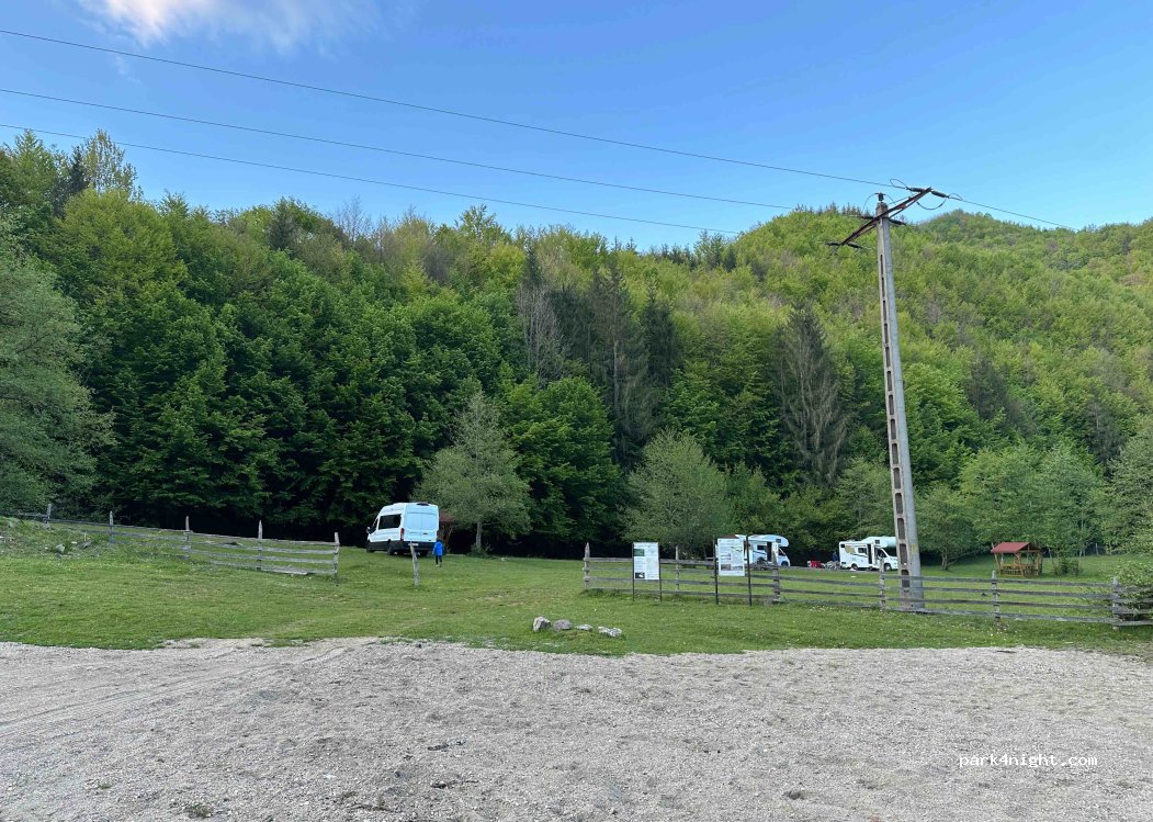 (337329) Grădiștea de Munte - — foto