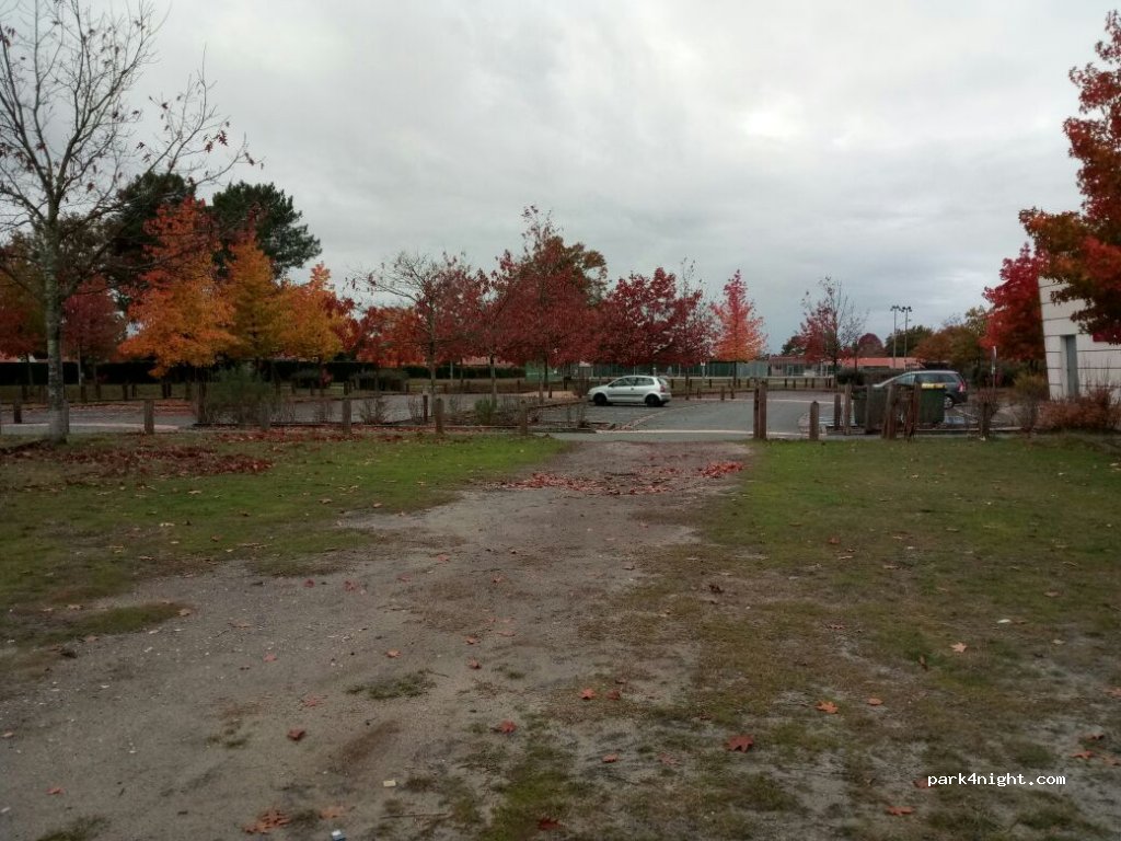 (33114) Le Barp - 48 Avenue de Gascogne — foto