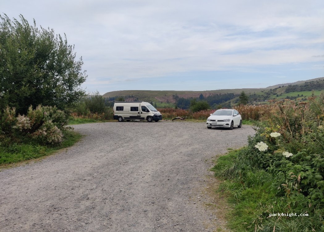 (CF48 2UN) Merthyr Tydfil - Unnamed Road — foto 2