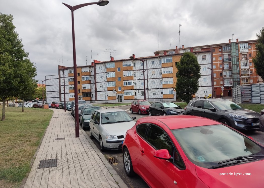 (33299) Gijón - 10 Calle Ruiz — foto 2