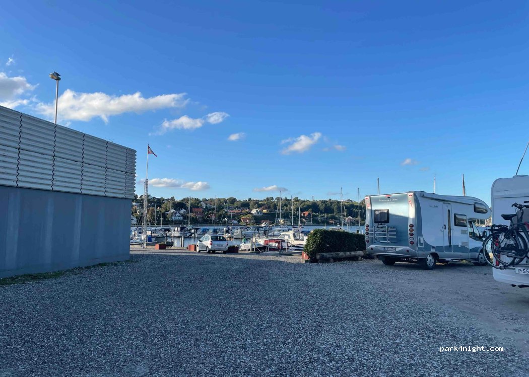 Hobro Både- og Fiskerihavn — foto