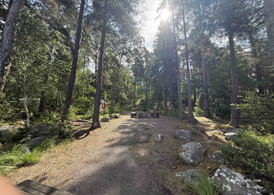 (355 92) Växjö - 1 Bröllopsbacken — foto 5