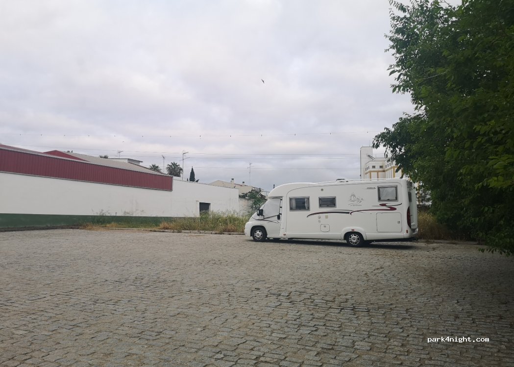 (06220) Villafranca de los Barros - 5 Calle Cáceres — foto 4