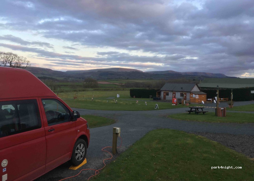Black Mountain View Caravan Park — foto