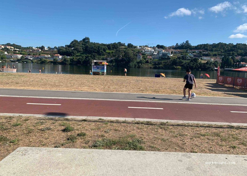 (4430) Avintes - 704 Rua Areinho — foto 4