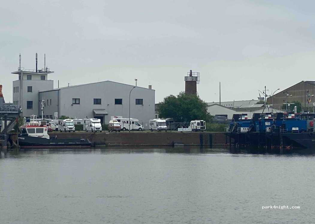 Caravan und Wohnmobil Stellplatz Havenblick — foto
