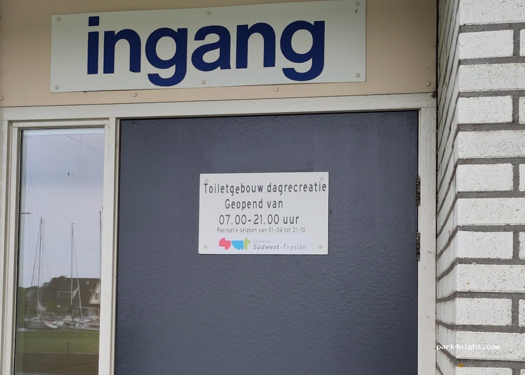 (8715 JL) Stavoren - 21B Stadsfenne — foto 3