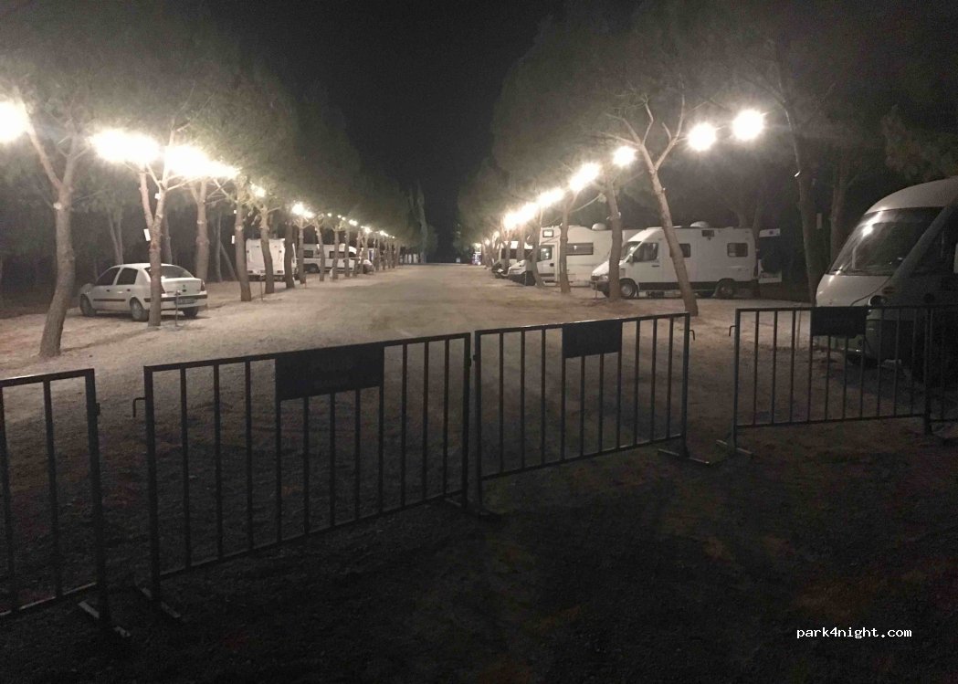 Akhisar Belediyesi Karavan Park Alanı — foto