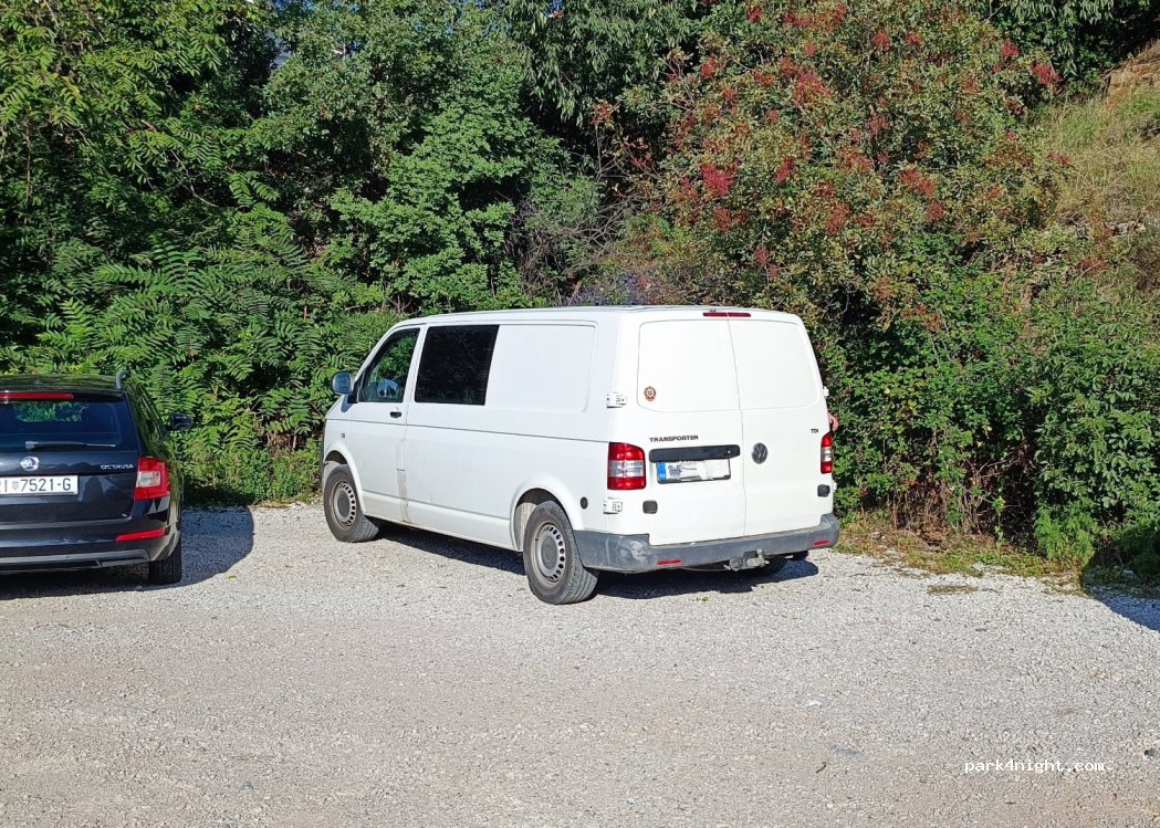 (51000) Rijeka - 6 Bujska ulica — foto 4
