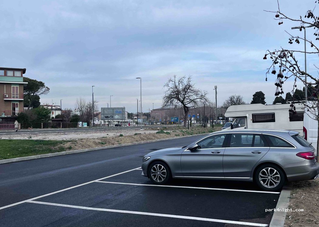 (61122) Pesaro - 4 Via Cristina Belgioioso — foto 2