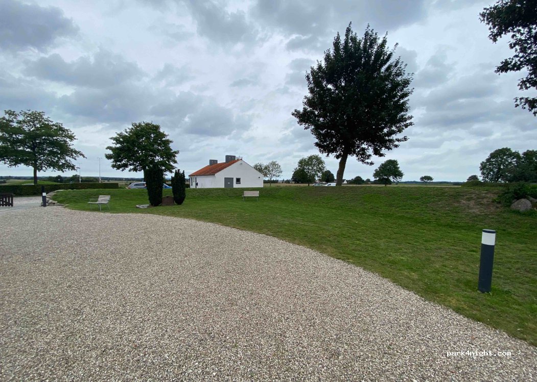 (4070) Kirke Hyllinge - 56 Kirkevej — foto 3