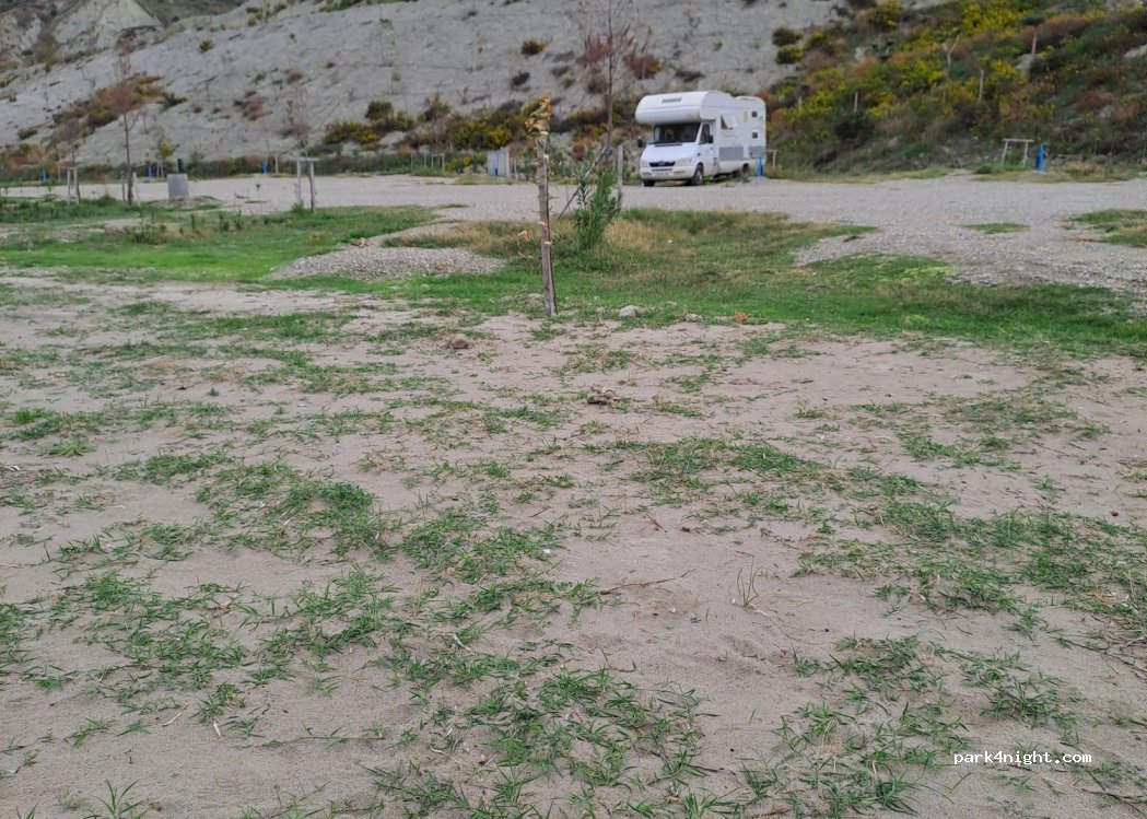 CAMPING, Plazhi i Bardhe — foto 5