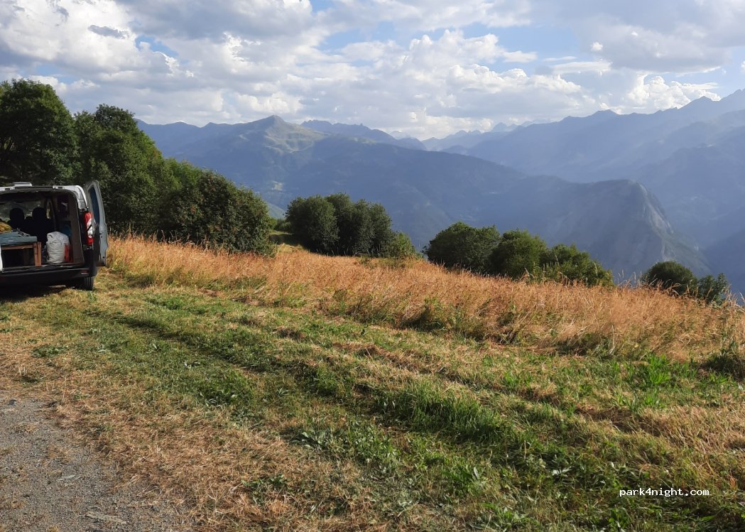 (73140) Saint-Michel-de-Maurienne - — foto