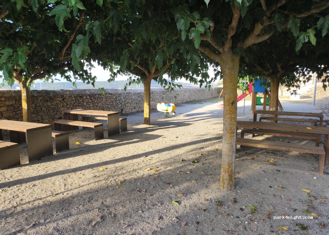 (43425) Forès - 4 Plaça de l'Església — foto 2
