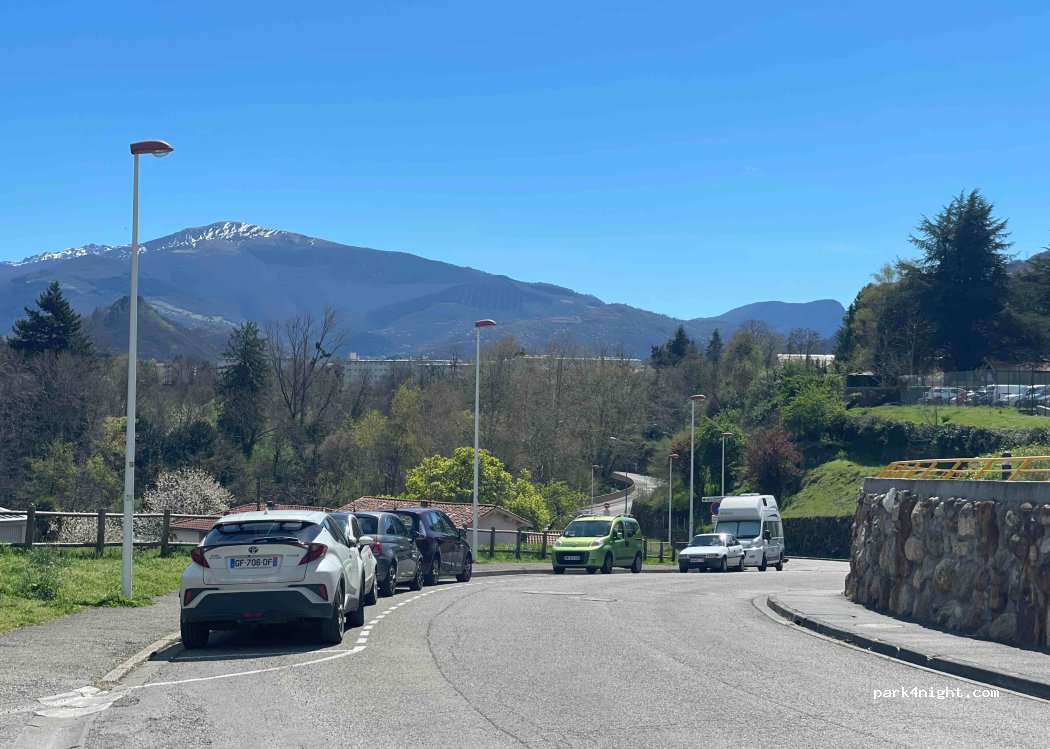 (09000) Foix - 23 Avenue de l'Ariège — foto 3