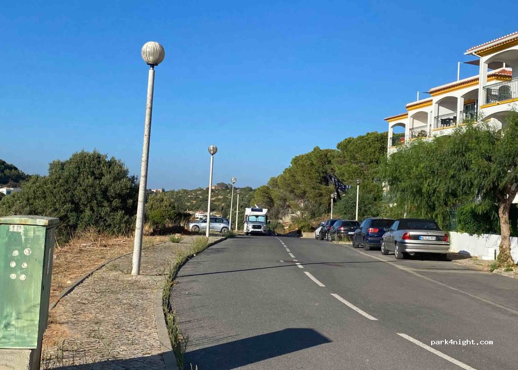 (8400-508) Carvoeiro - 9 Rua do Barranco — foto 3