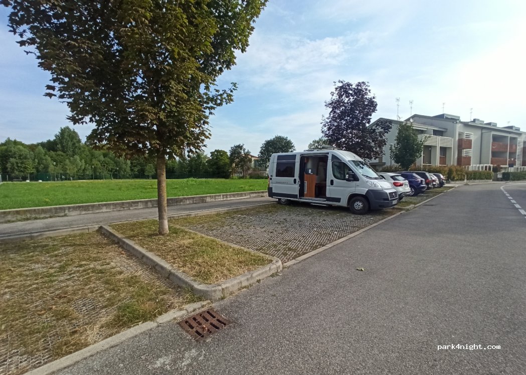 (31100) Treviso - 8 Vicolo D San Pelaio — foto