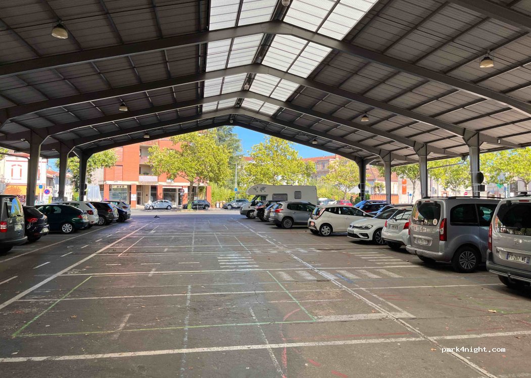 (81000) Albi - 31 Place Foirail Castelviel — foto 4