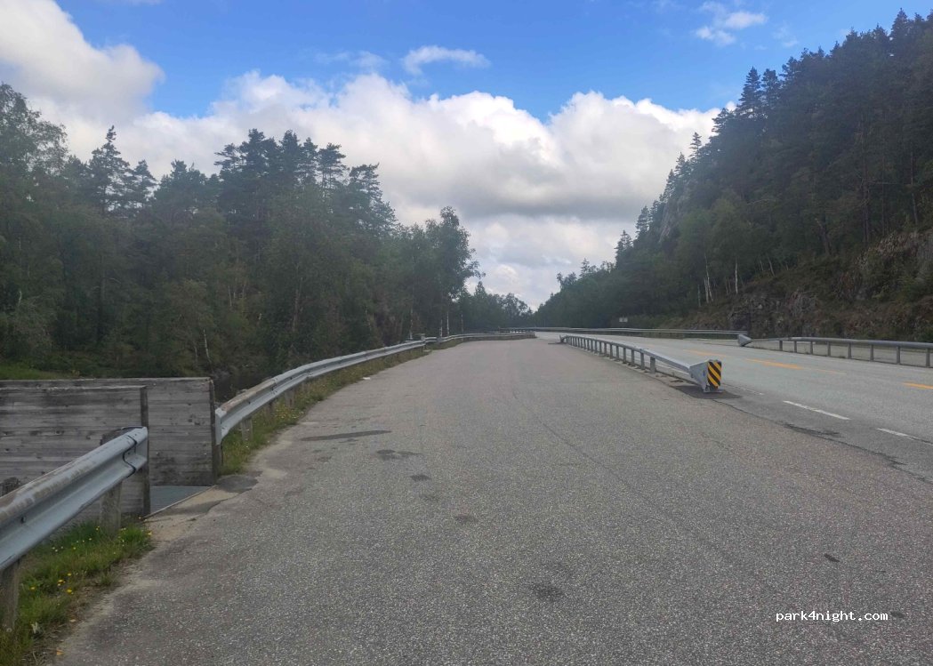 (4580) Lyngdal - 11-14 Primær Fylkesveg 461 — foto