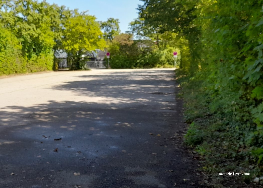 (82178) Puchheim - 11 Bürgermeister-Ertl-Straße — foto 2