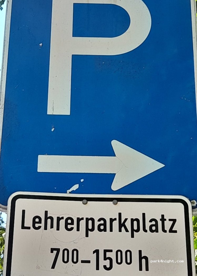 (82178) Puchheim - 11 Bürgermeister-Ertl-Straße — foto 3