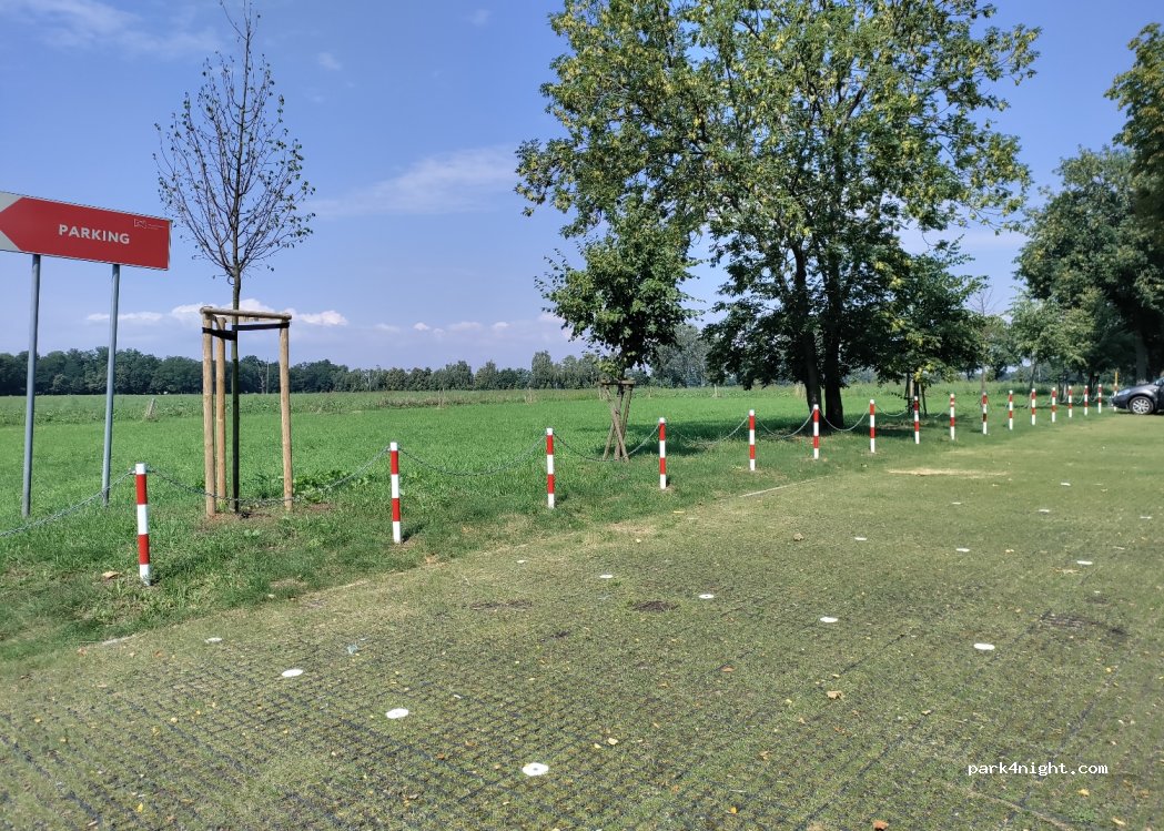 (62-022) Rogalin - 6 Poznańska — foto