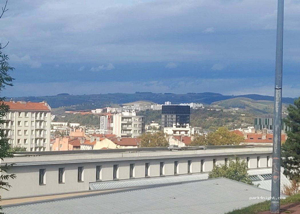 (42100) Saint-Étienne - 22 Allée Chantegrillet — foto 4