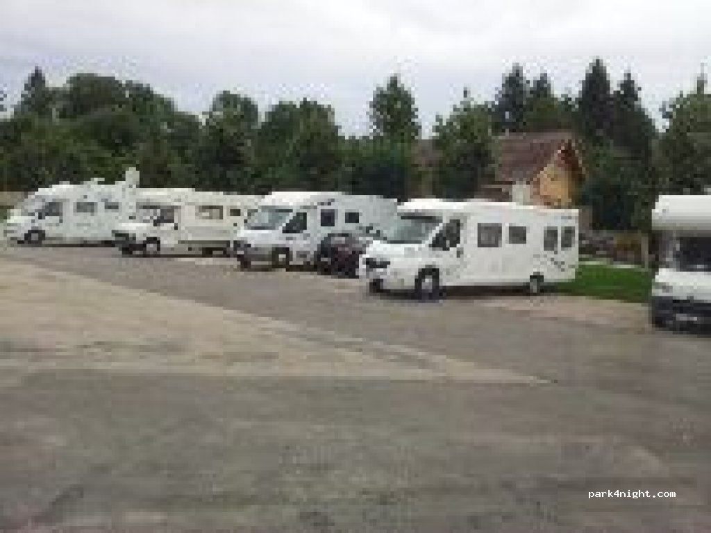 (39130) Clairvaux-les-Lacs - 2 Rue du Stade — foto 2