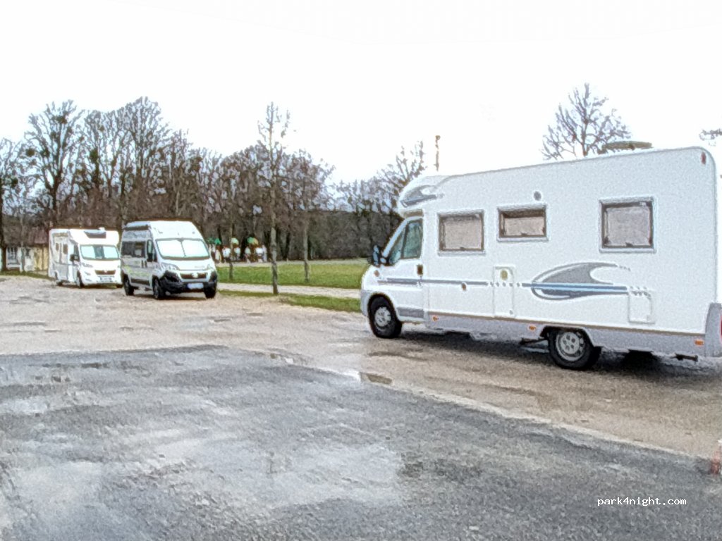(39130) Clairvaux-les-Lacs - 2 Rue du Stade — foto 3