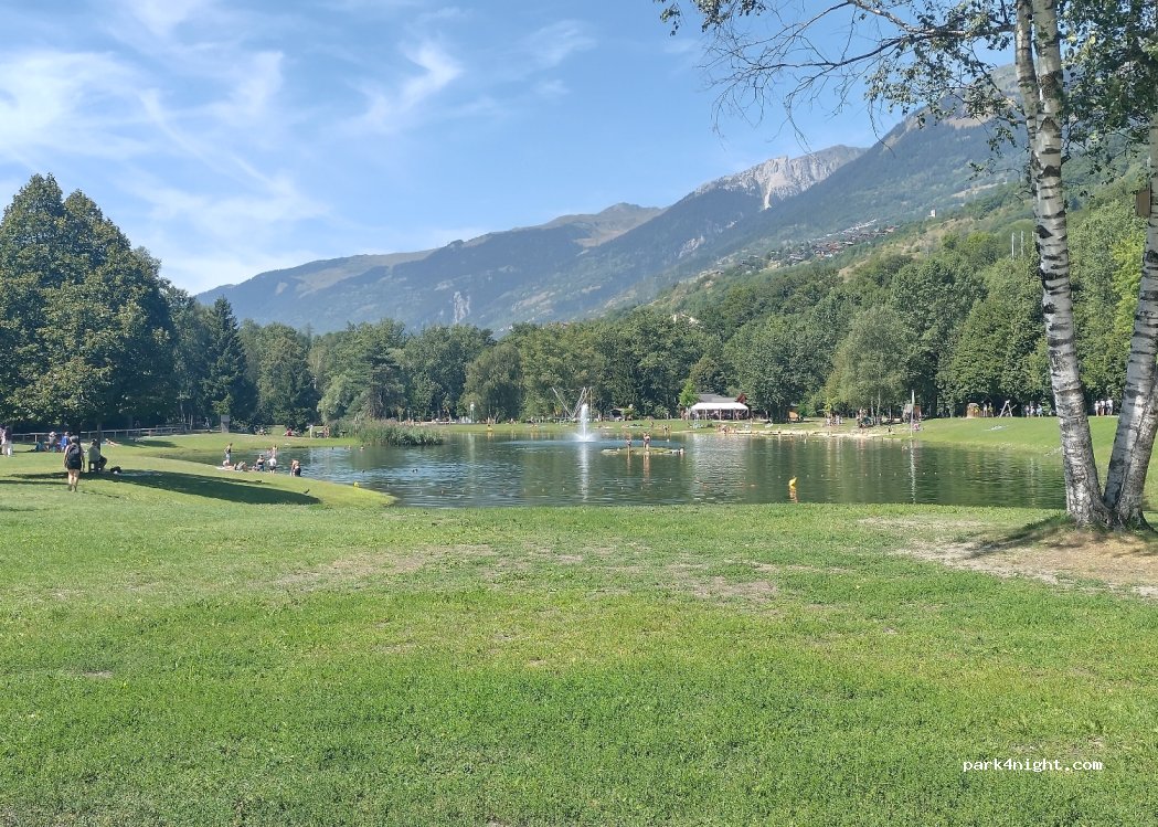 (73210) La Plagne-Tarentaise - Unnamed Road — foto 2
