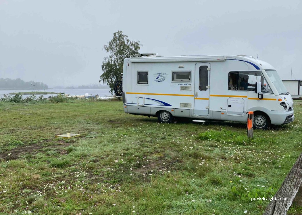 (380 52)  - 2 Fiskarvägen — foto 2