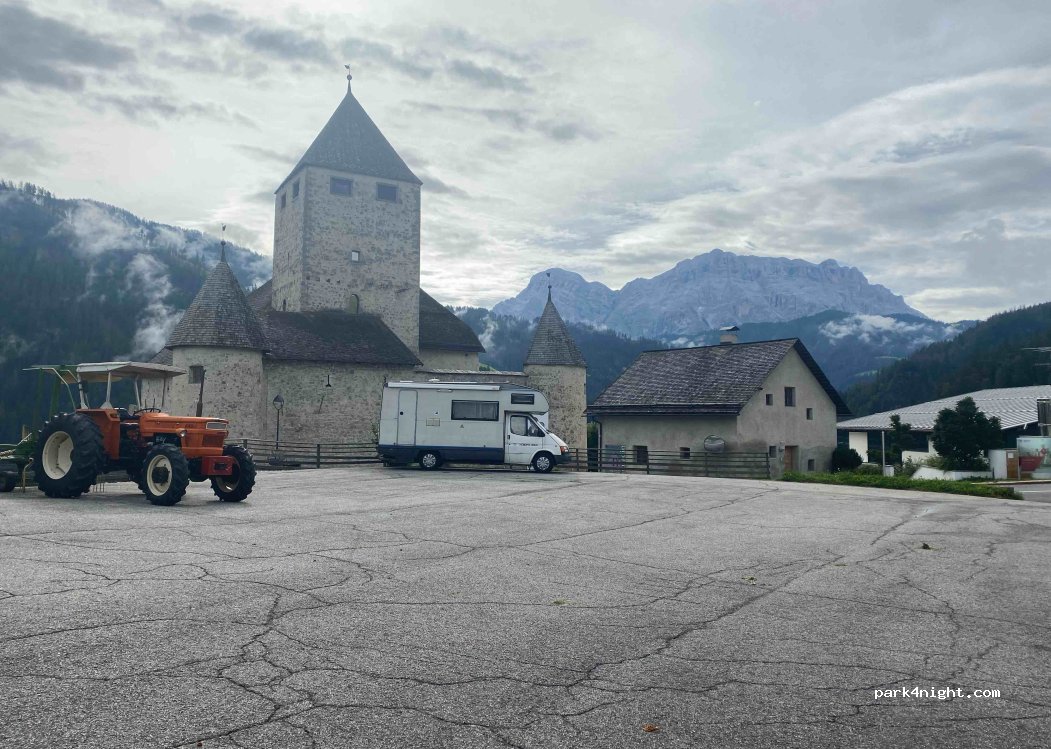 (39030) San Martino In Badia - 65 Strada Tor — foto