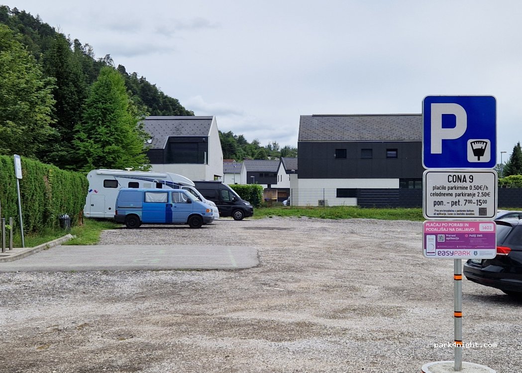 (1241) Kamnik - 26b Novi trg — foto 3