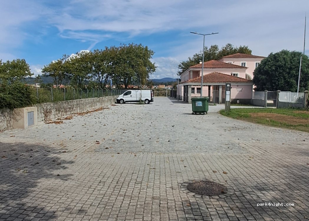 (4740-323) Fão - 6 Avenida Doutor Henrique Barros Lima — foto