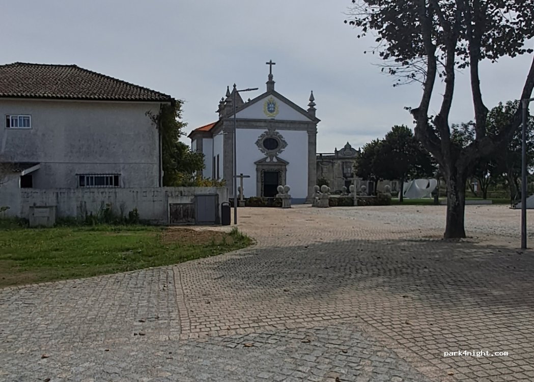 (4740-323) Fão - 6 Avenida Doutor Henrique Barros Lima — foto 3