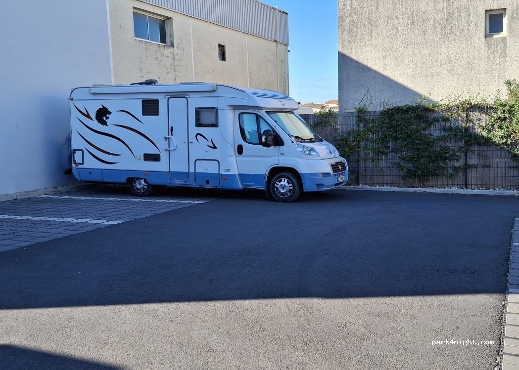 (30240) Le Grau-du-Roi - 311 Quai Christian Gozioso — foto 2