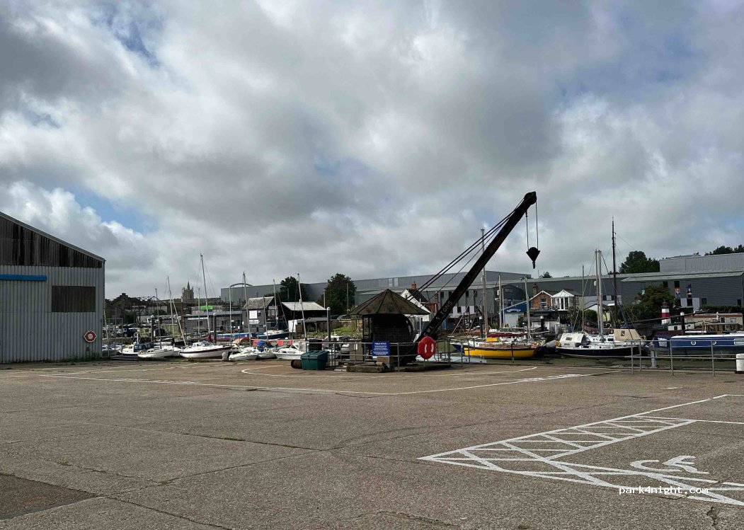 (PO30 2EF) Newport - Unit 7 The Quay — foto