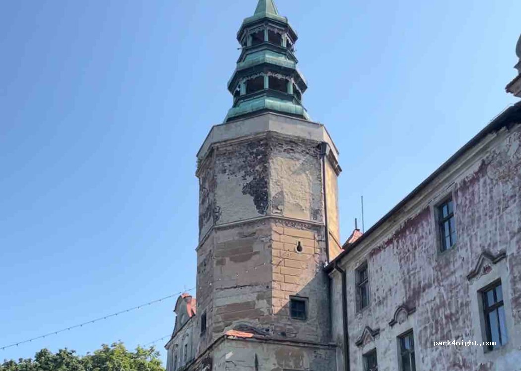 (49-100) Niemodlin - 4 Zamkowa — foto 2