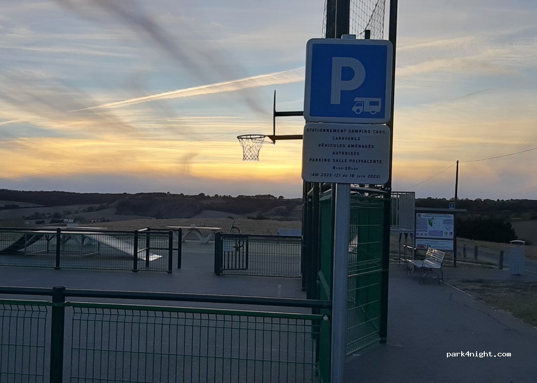 (81440) Lautrec - 2 Rue Edmond Michelet — foto 2