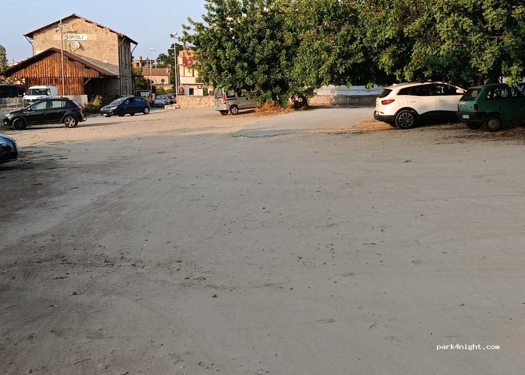 (08048) Tortolì - 31 Via Vittorio Emanuele — foto 4
