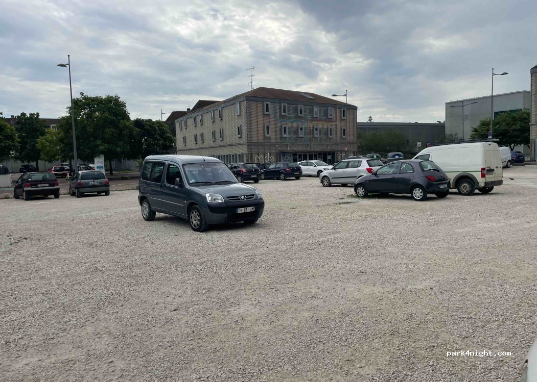 (10000) Troyes - 22 Rue des Trois Ormes — foto 3