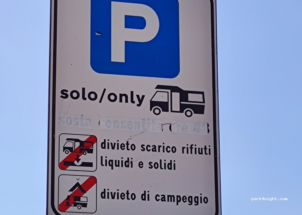 (64018) Tortoreto Lido - 165 Strada Statale 16 Adriatica — foto