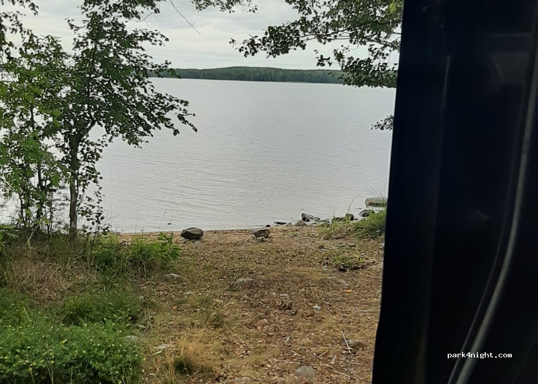 (56350)  - 241 Kyläniementie — foto