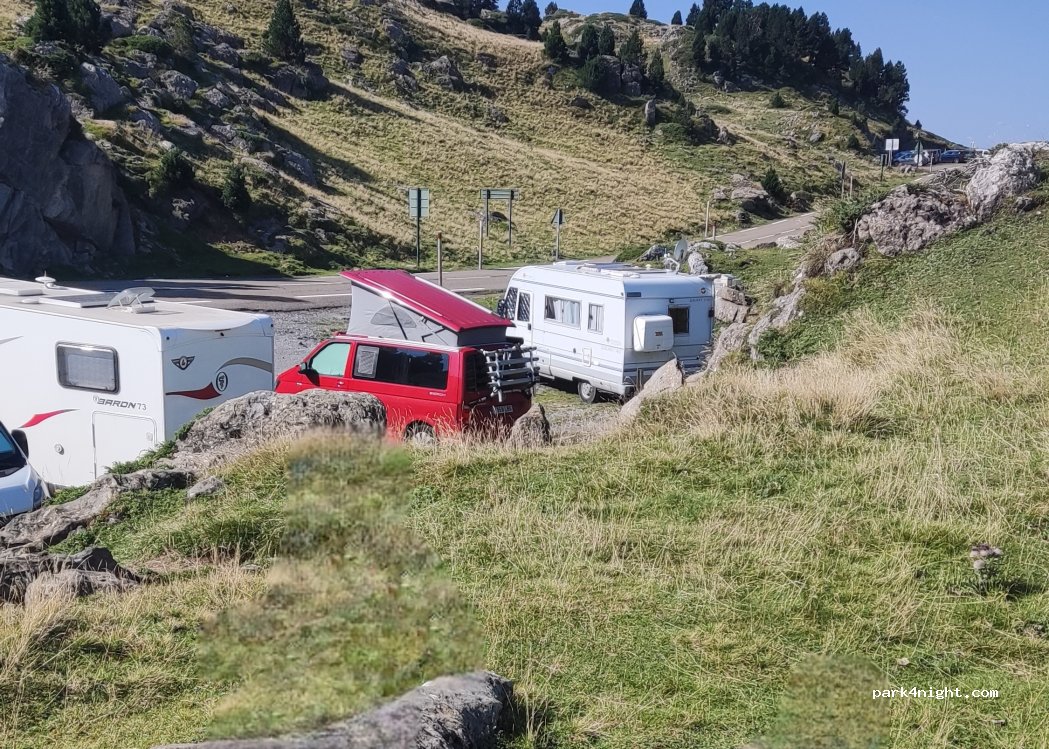 (64570) Arette - D132 — foto