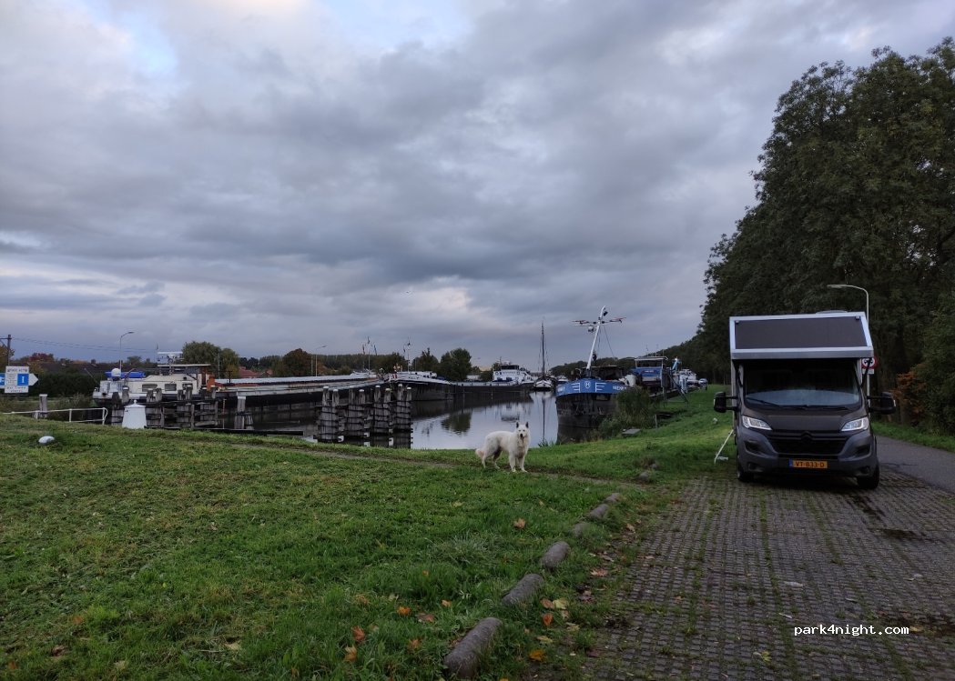 (4206 BC) Gorinchem - 8 Merwedekanaal — foto 2