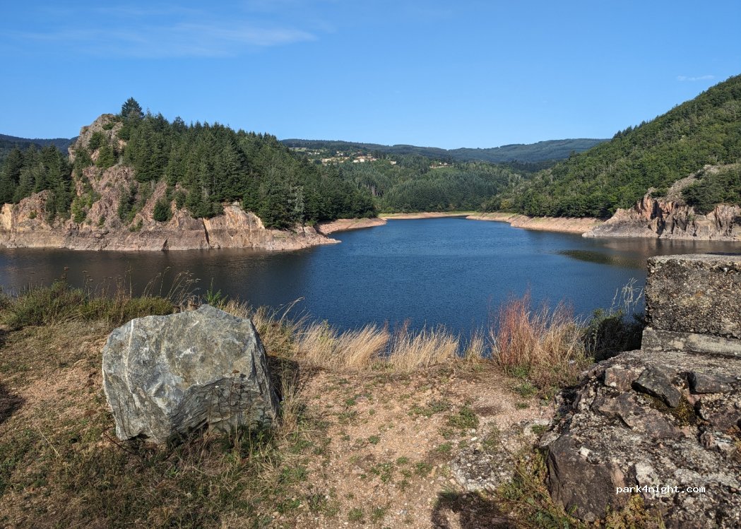 (42370) Renaison - 42370 Barrage du Rouchain — foto 2