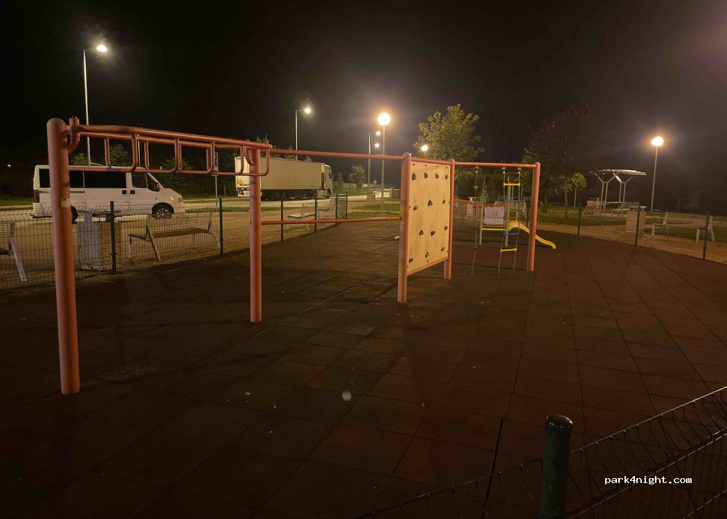 (038 51) Turčianska Štiavnička - D1 — foto 2