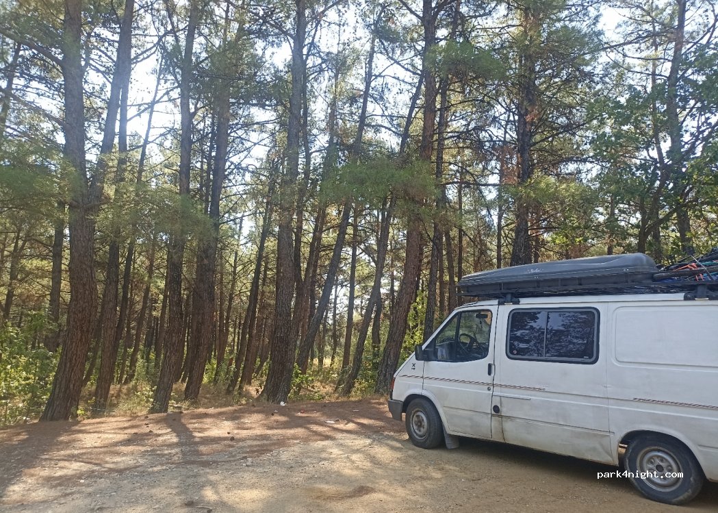 (691 00) Komotini - — foto